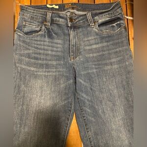 Kut from the Kloth Light Blue Straight Leg Jeans